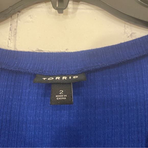 Torrid Womens Shirt 2 Blue Short Sleeve Lace Trim Stretch Pullover - Picture 2 of 6